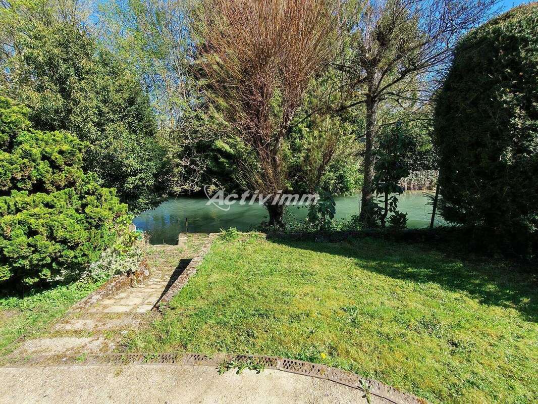 4298 32 - Maison à DOMPIERRE-SUR-AUTHIE