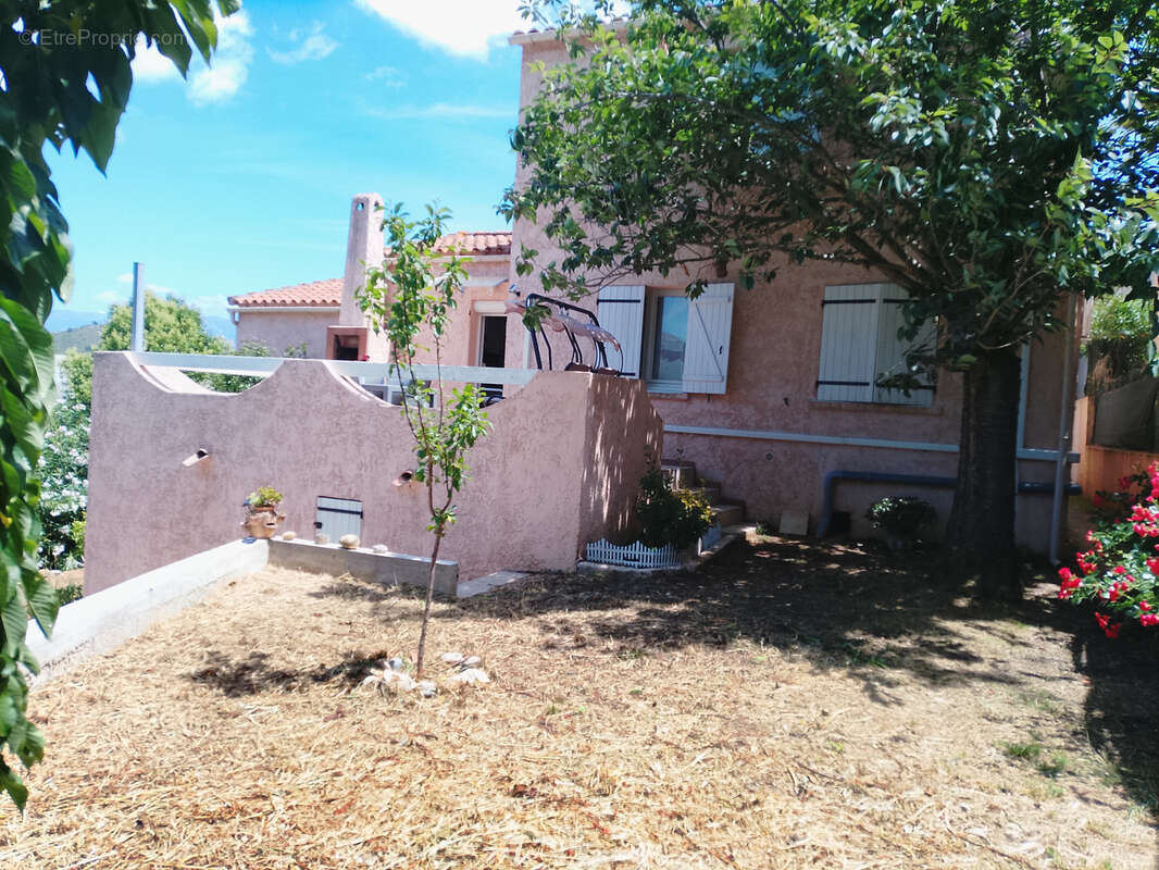 Maison à ALATA