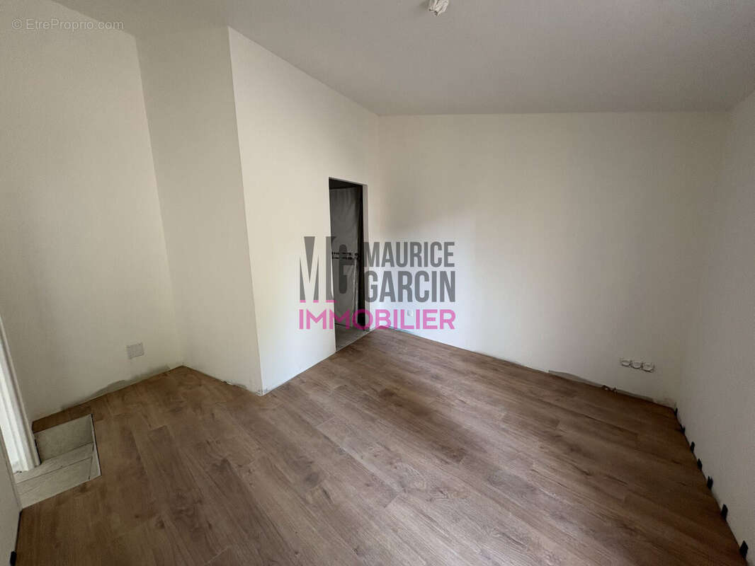 Appartement à VACQUEYRAS