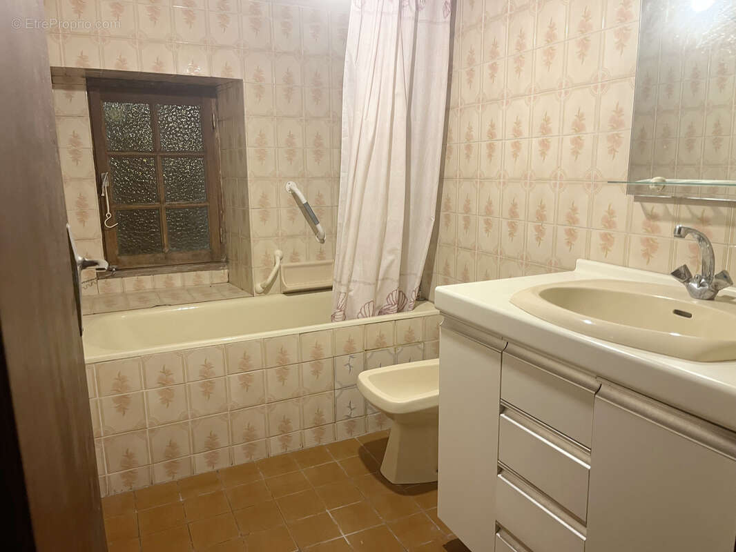 Maison à SAINT-PALAIS