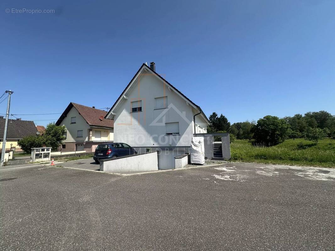 Maison à NEUHAEUSEL