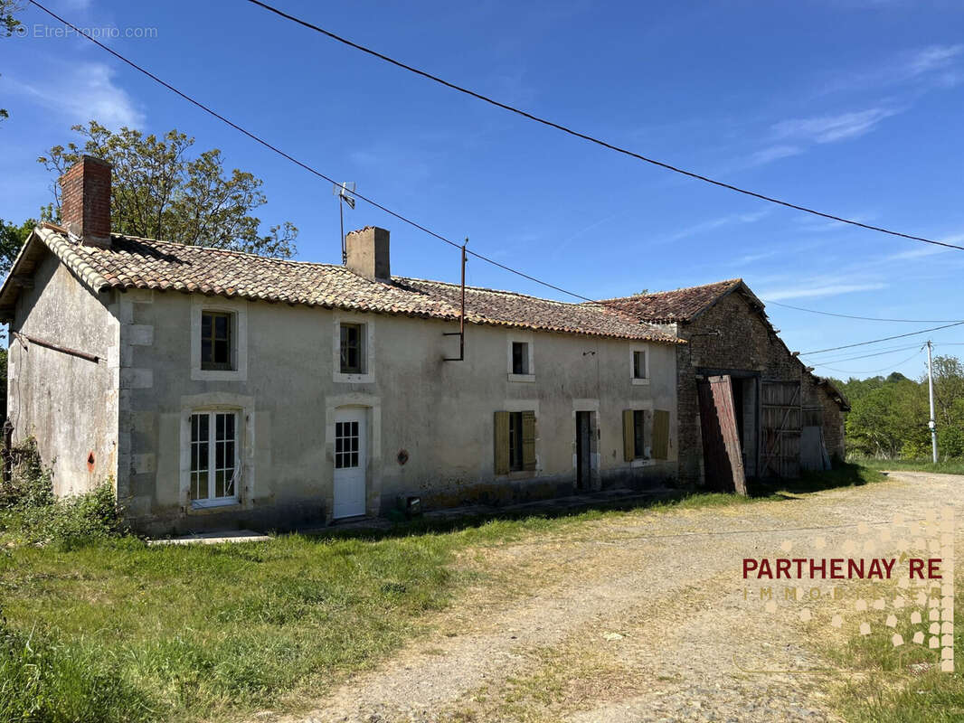 Maison à VERRUYES