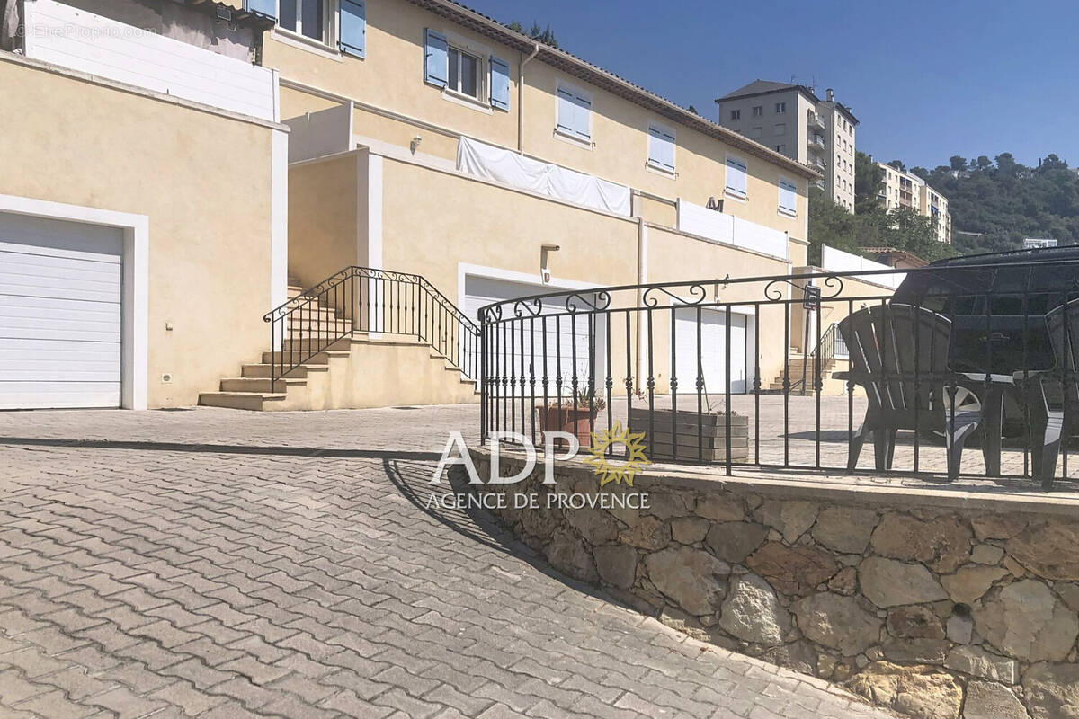 Maison à GRASSE