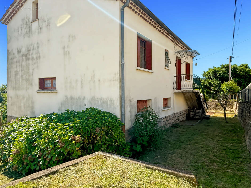 Maison à LABEGUDE