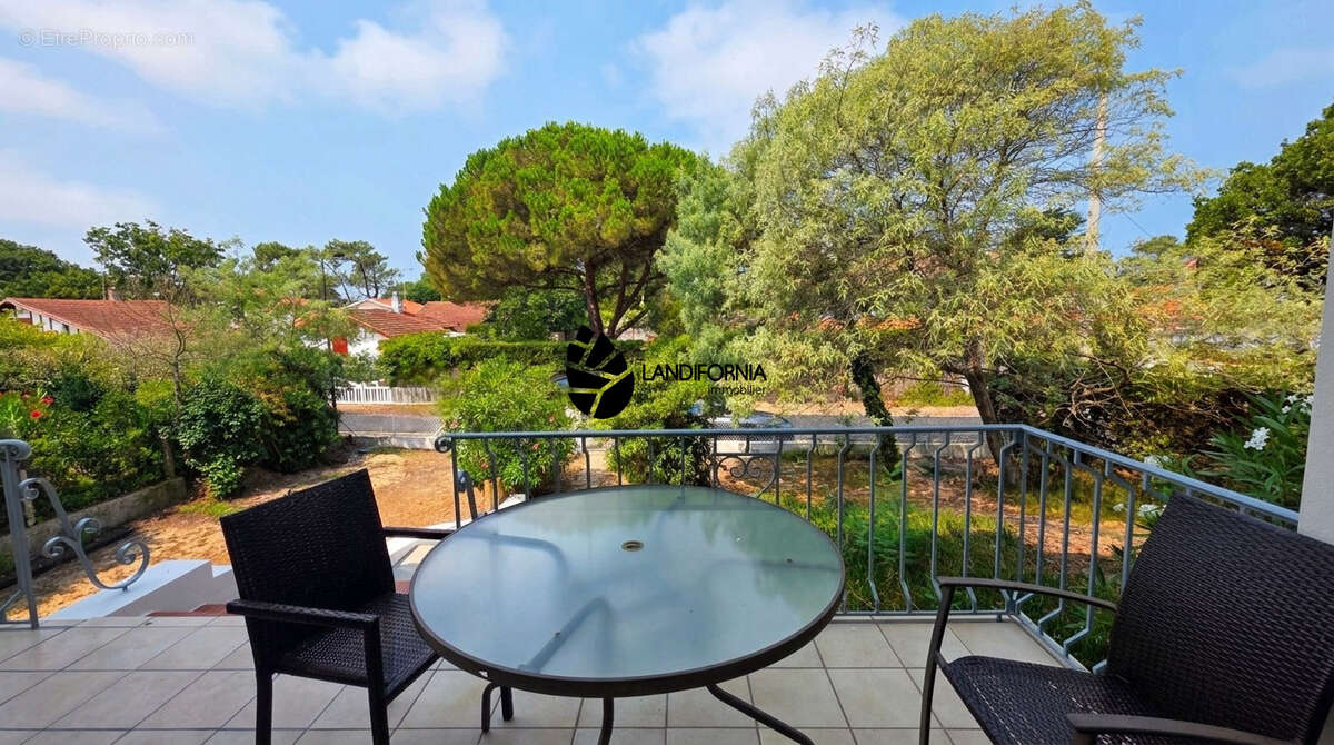 Appartement T3 à vendre à Vieux-Boucau-les-Bains   Grand jardin privatif, terrasse et emplacement privilégié e - photo 8