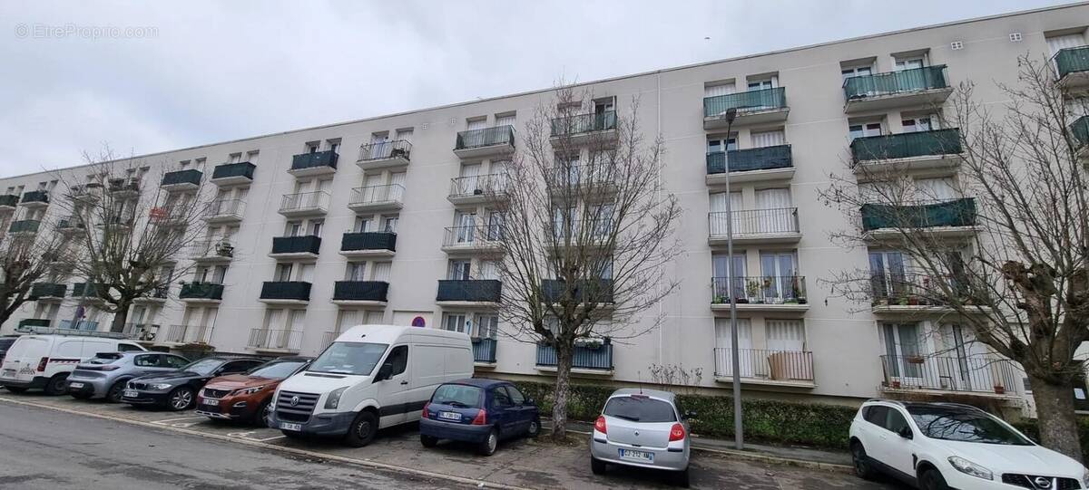 Appartement à GARGES-LES-GONESSE