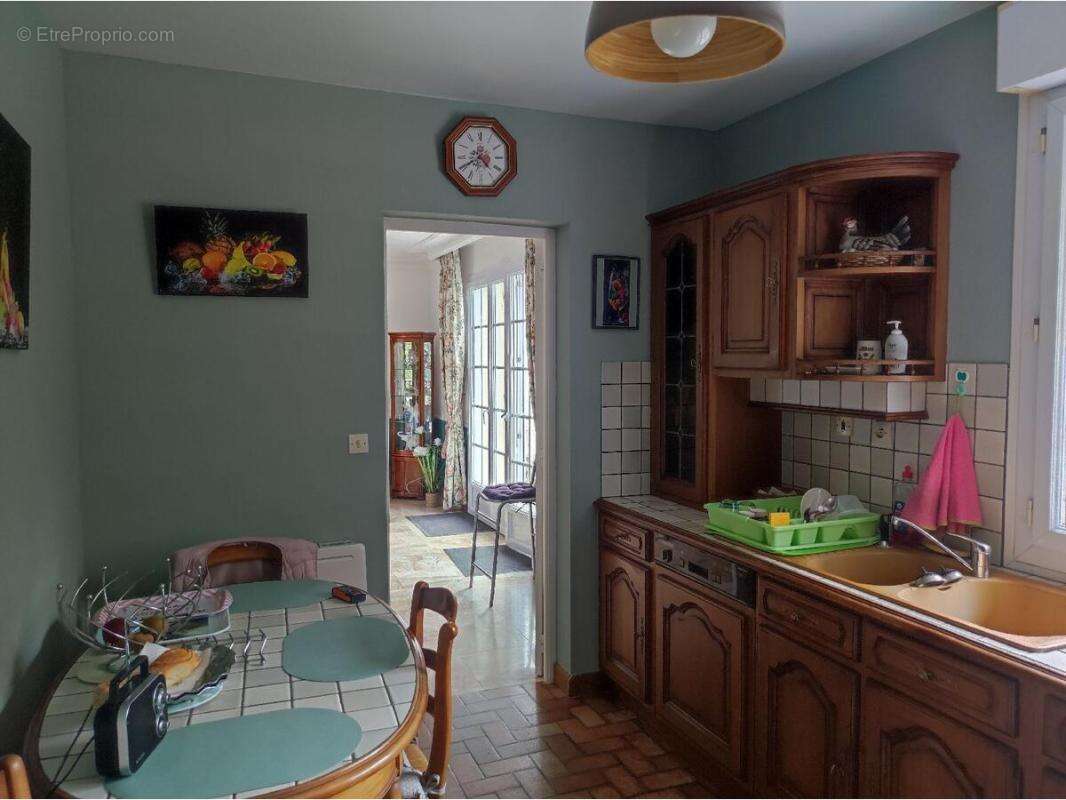 Maison 140 m² à Valframbert  - photo 9