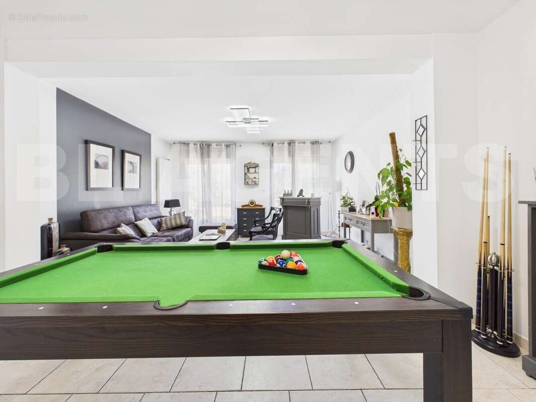 CAM04006G0-PR0036-STILL009 - Maison à MONTGERON