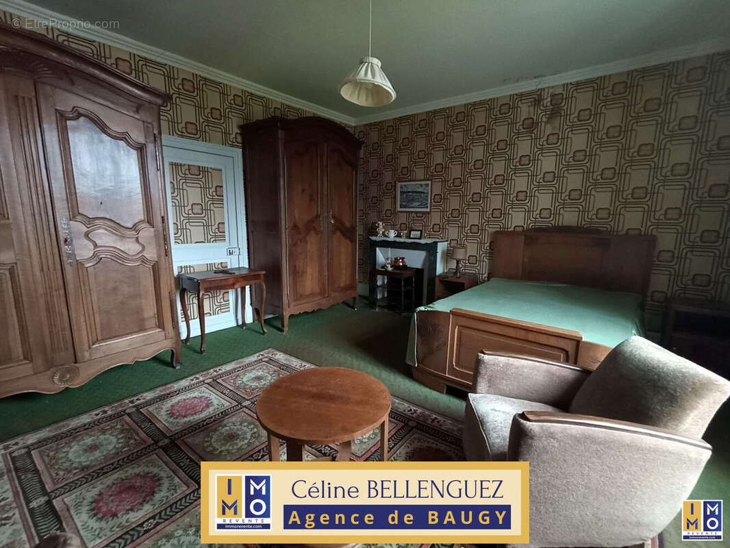 Appartement à AVORD