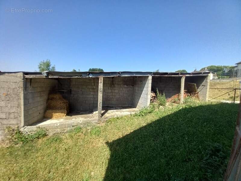 Maison à RIEUPEYROUX