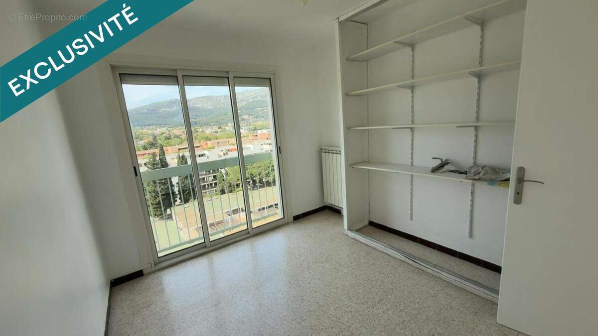 Photo 4 - Appartement à LA VALETTE-DU-VAR