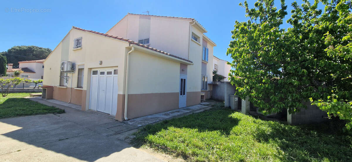 Maison à MILLAS