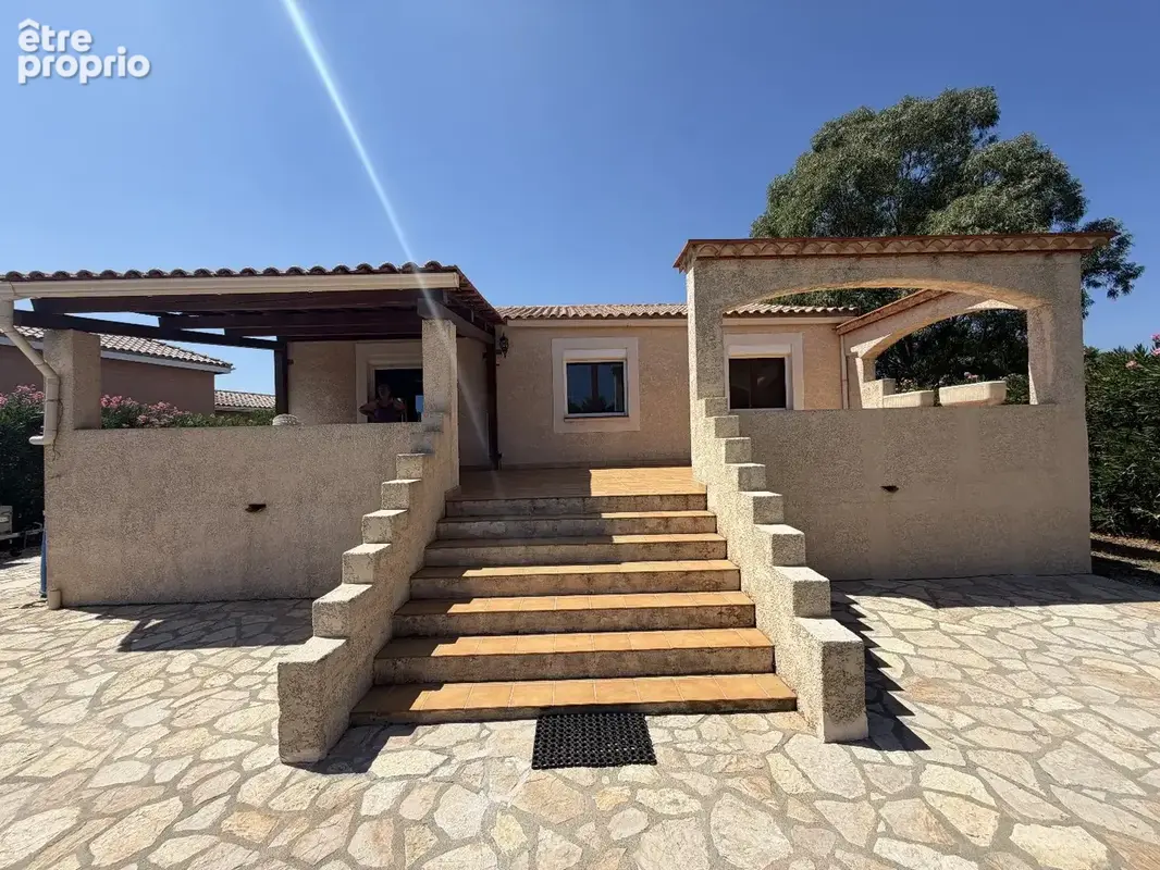 Maison au calme sur une belle parcelle de 1 129 m², dans un cadre verdoyant et paisible. - photo 2