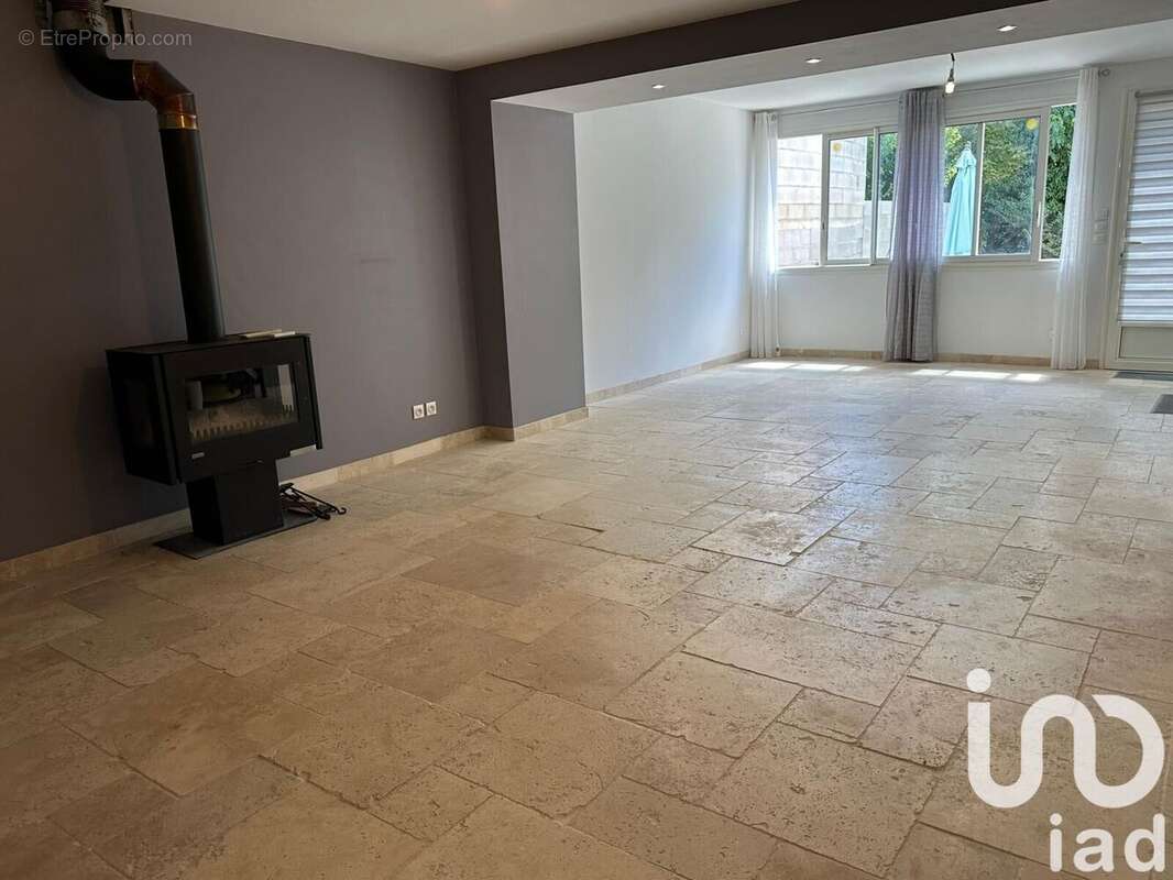 Photo 9 - Maison à MEYNES