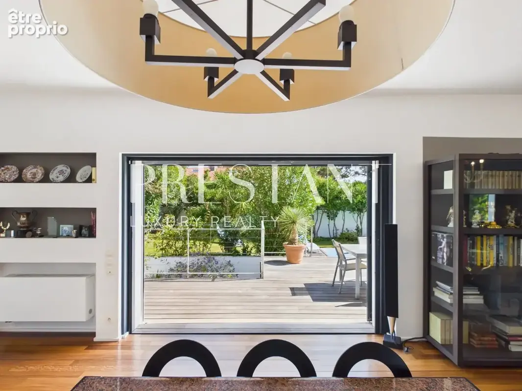 Villa d'architecte de 240 m² à Chiberta, vue mer depuis le toit-terrasse - photo 29