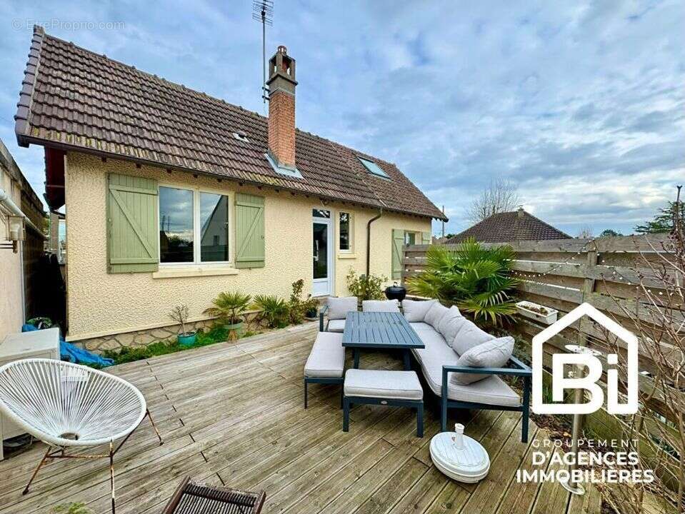 Maison à OUISTREHAM