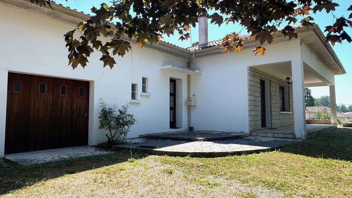 Maison à SAINT-PARDOUX-ISAAC