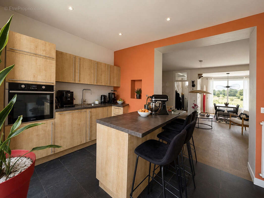 Maison Marcq En Baroeul 5 pièce(s) 190 m2 - photo 3