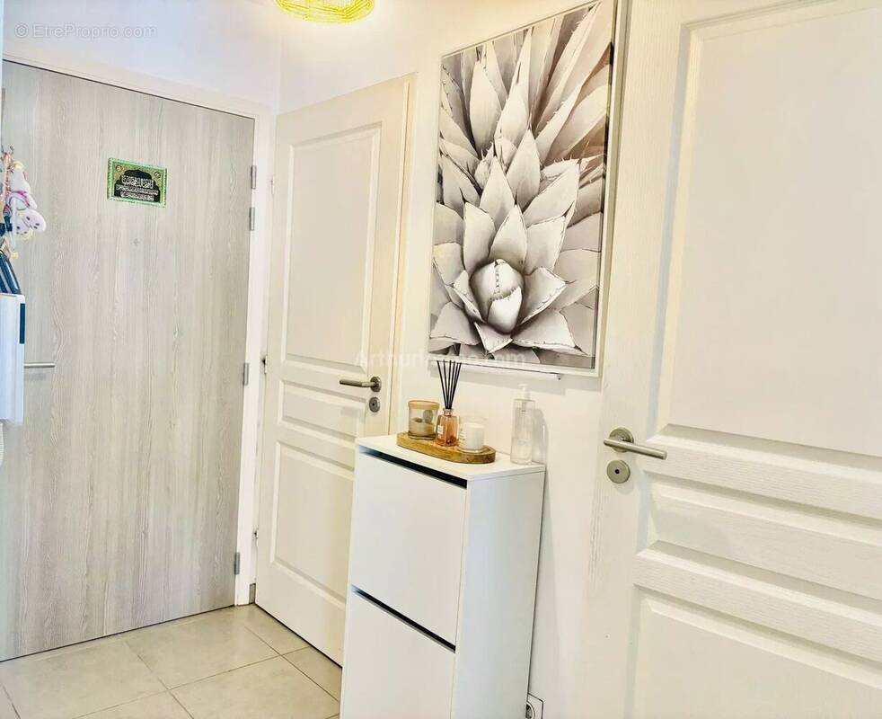 Appartement à VILLENEUVE-LOUBET