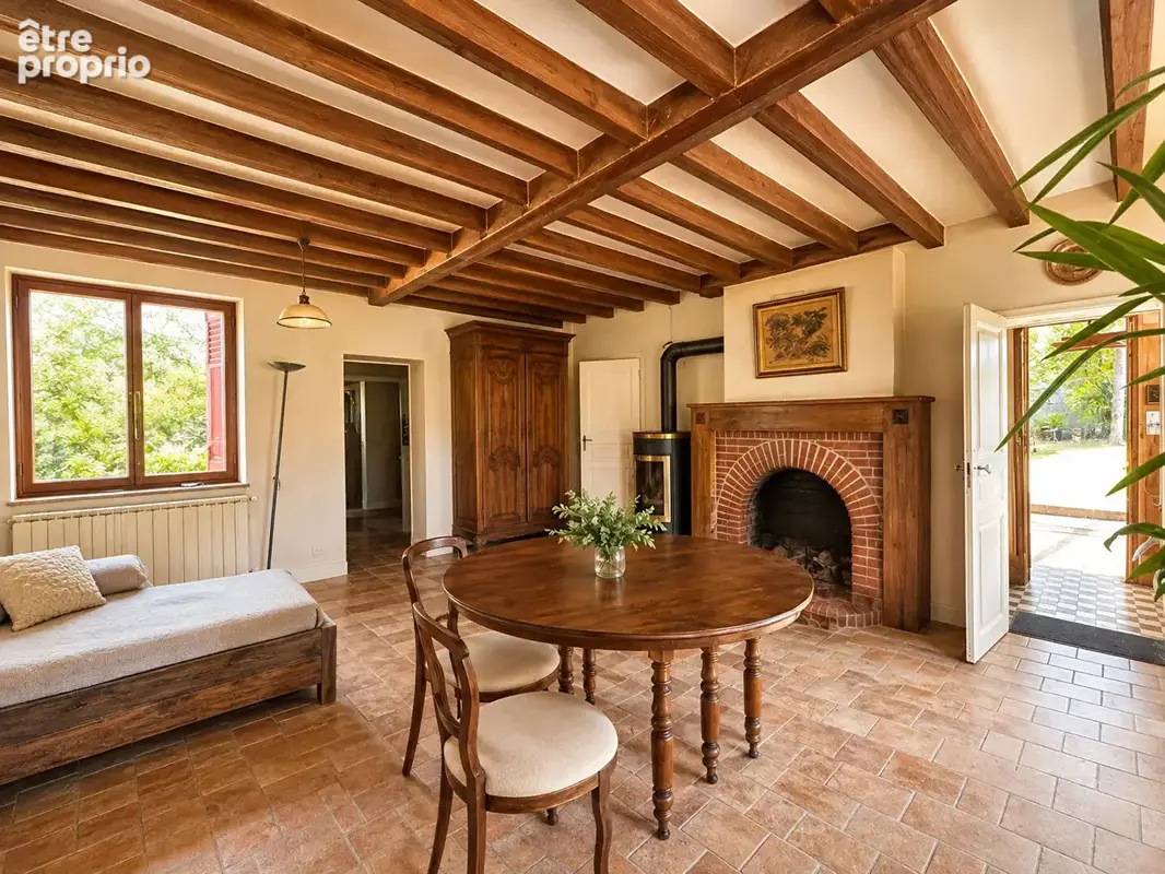 MAISON MENETOU SALON - 8 pièce(s) - 176.85 m2 - photo 6