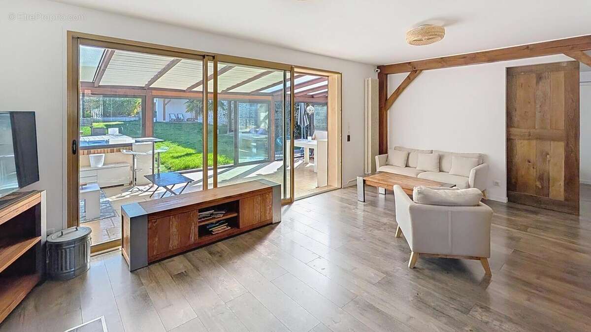 Photo 3 - Maison à VILLEMOISSON-SUR-ORGE