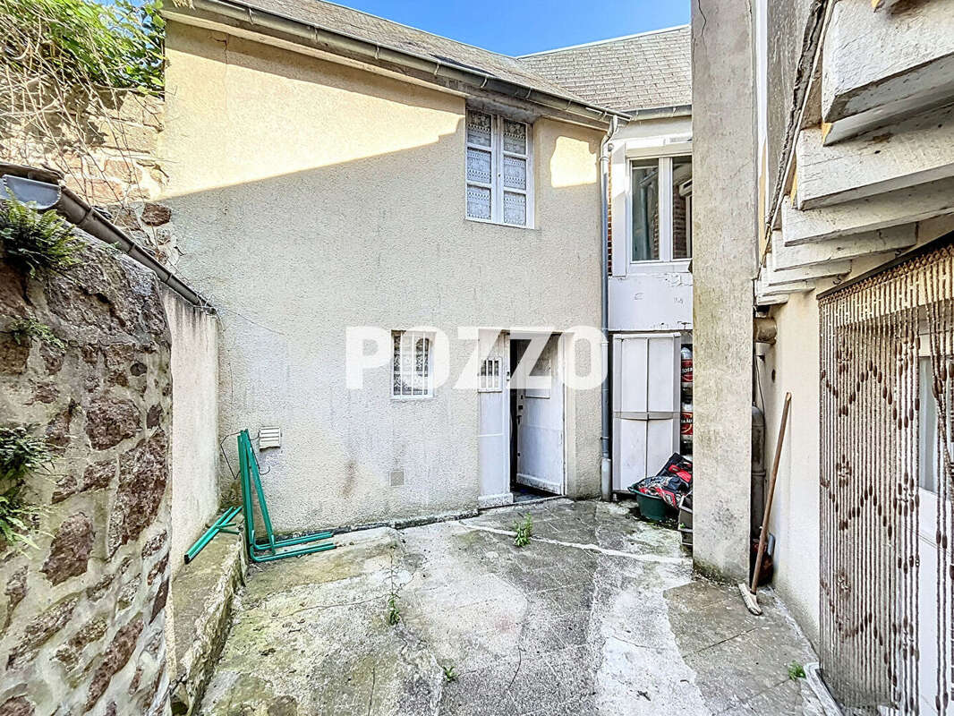 Maison à LE TEILLEUL