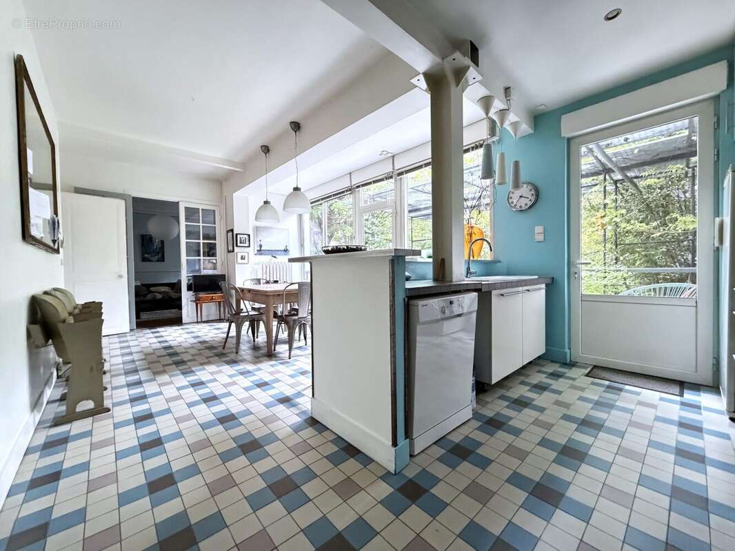 Maison à VITRY-SUR-SEINE
