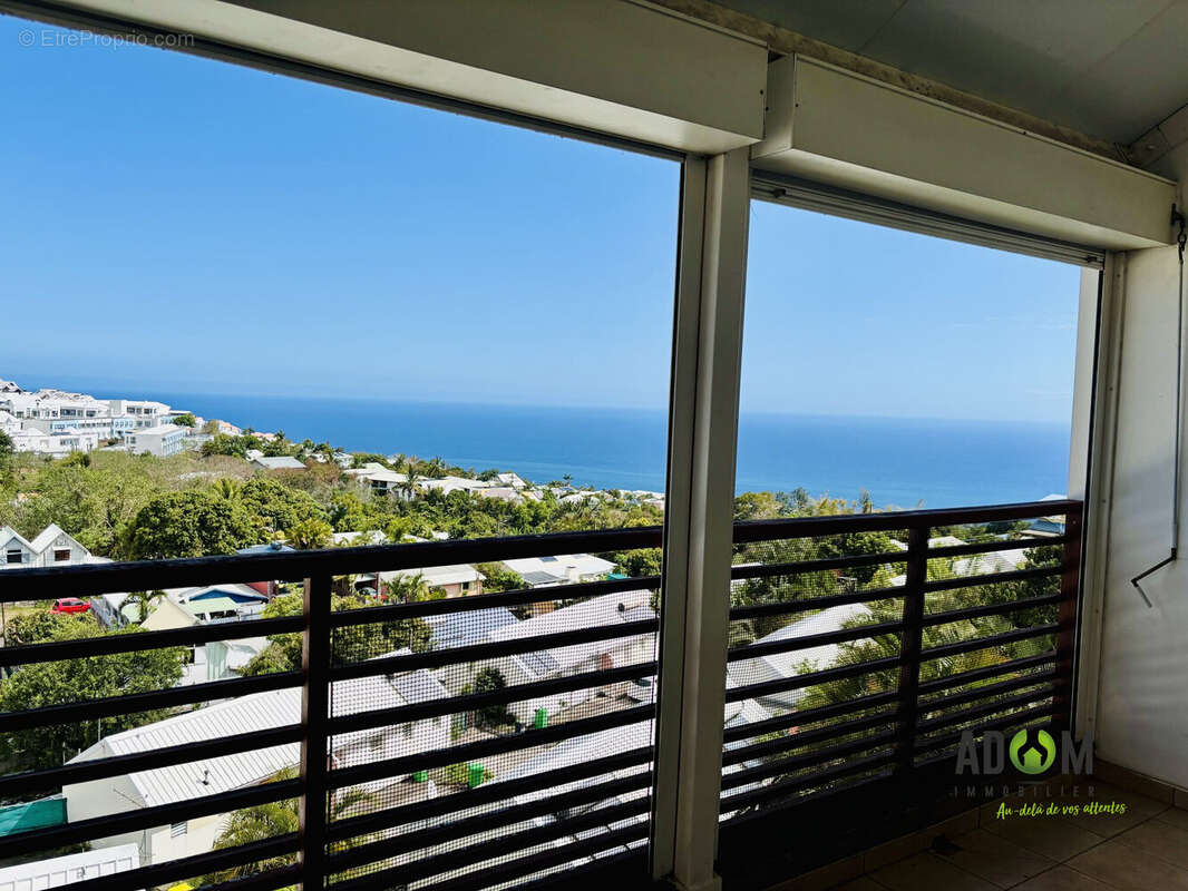 Appartement à LES AVIRONS