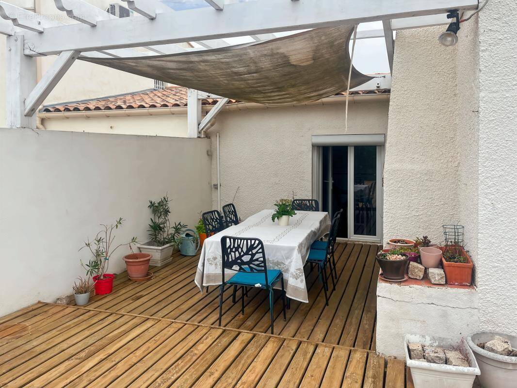 Vente maison à Marseillan avec vue étang depuis l'étage - photo 4
