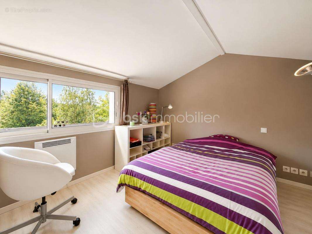 Maison - villa - architecte - 275 m2 - 5 chambres - piscine - vue lac - photo 15