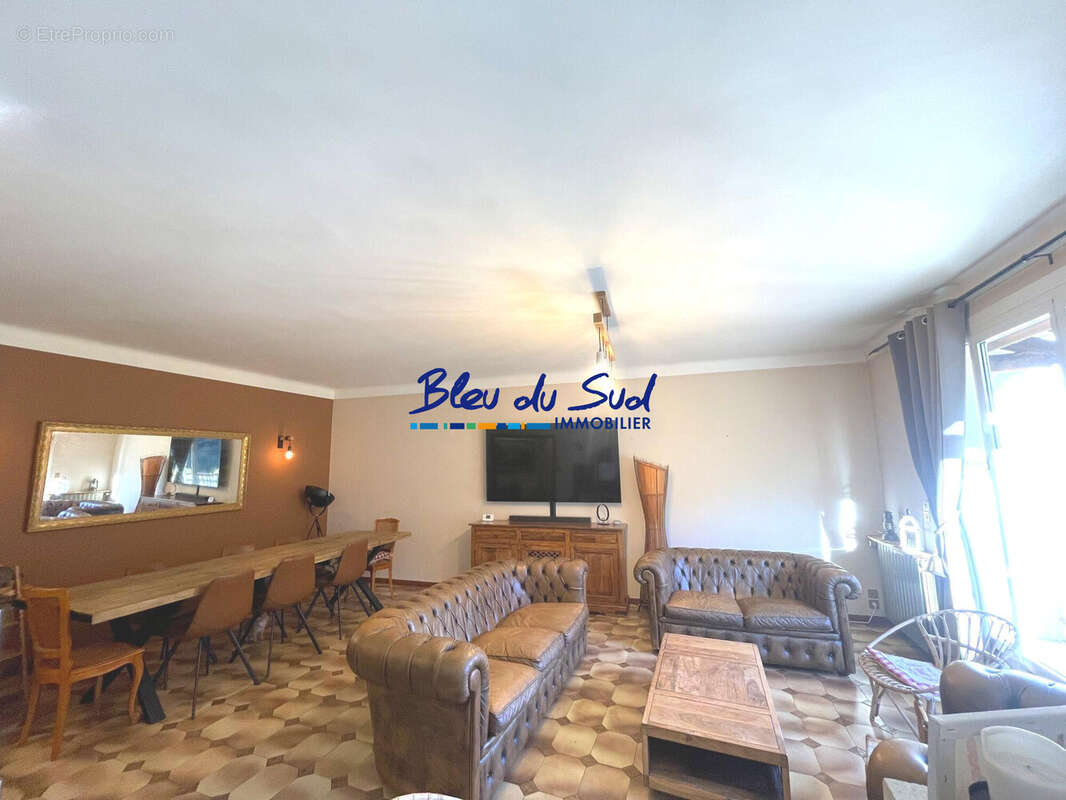 Appartement à OLETTE