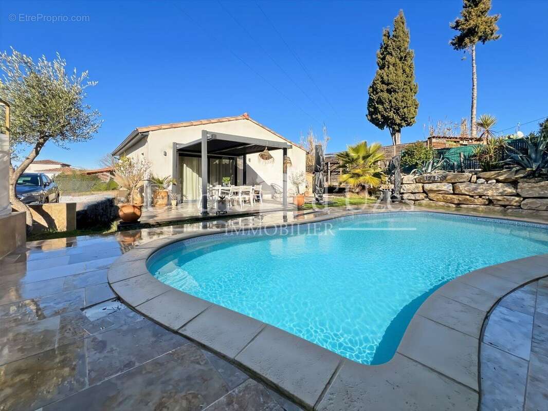 Photo 3 - Maison à UZES