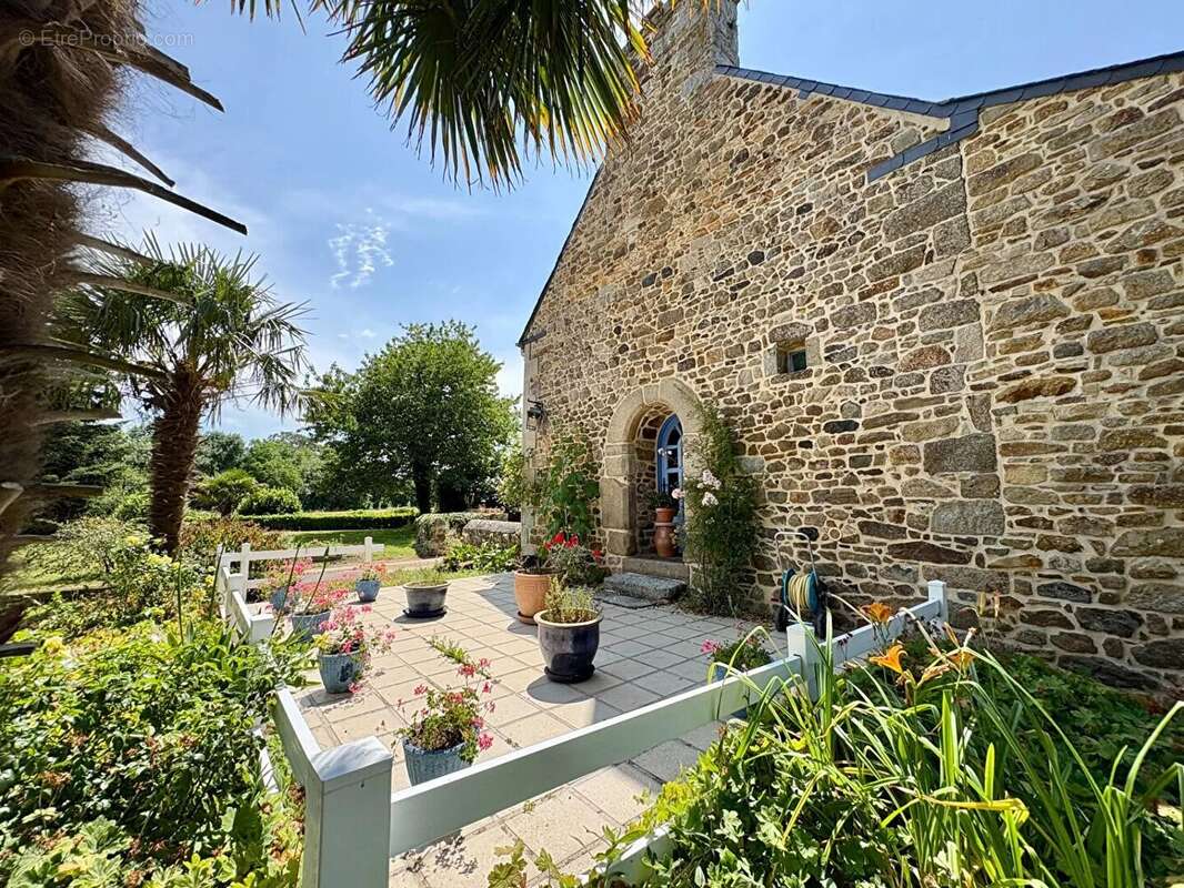 Maison à CHATELAUDREN