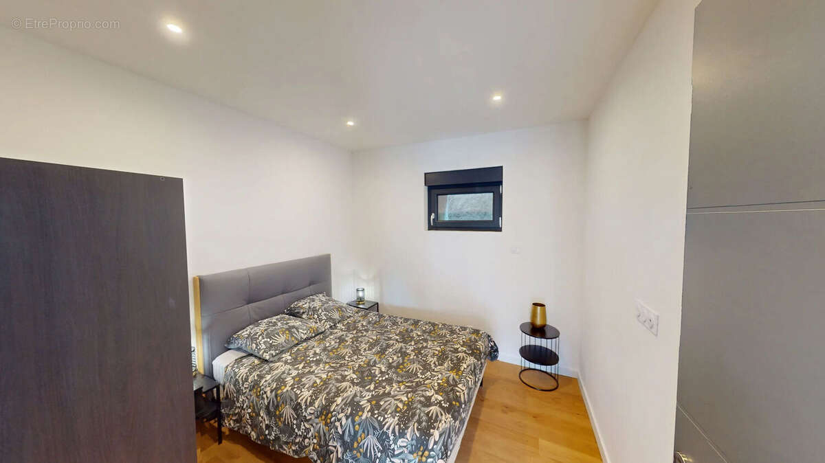 Appartement à GIERES