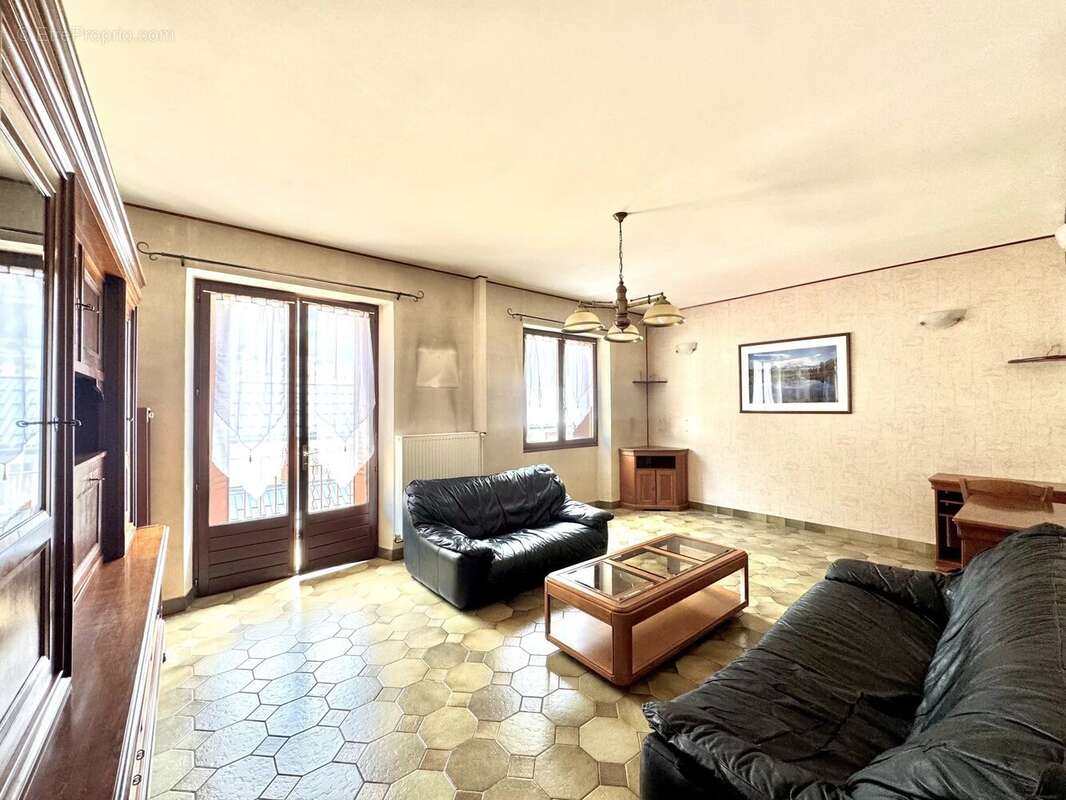 Appartement T3 FOURNEAUX - photo 3