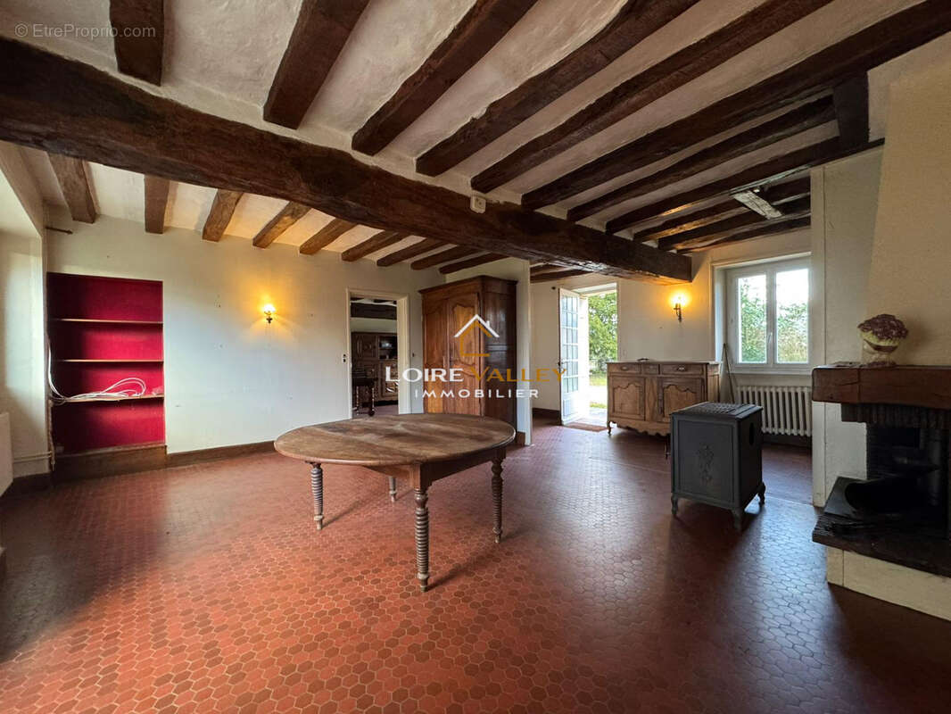 Maison à SAINT-MATHURIN-SUR-LOIRE