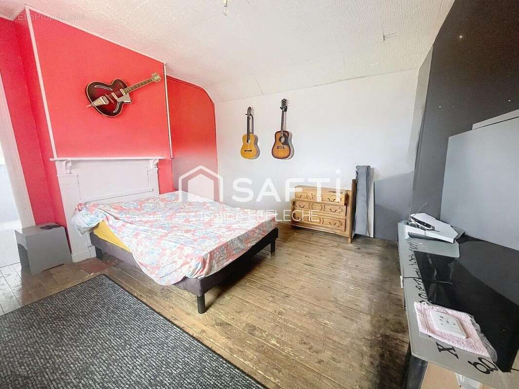 Photo 7 - Maison à COMBLES