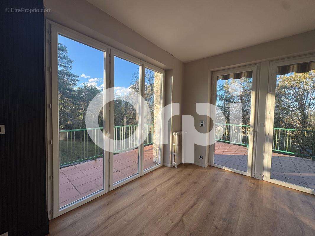 Maison à BRIVE-LA-GAILLARDE