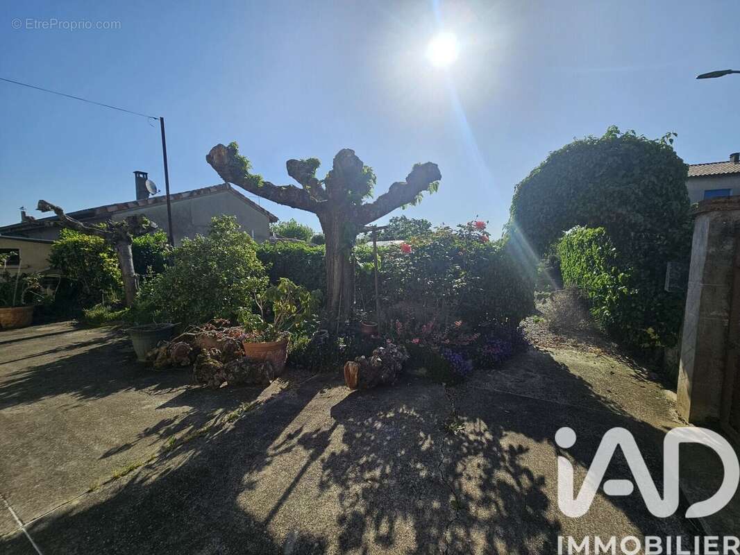 Maison 86 m² à Saint-Aignan  - photo 2