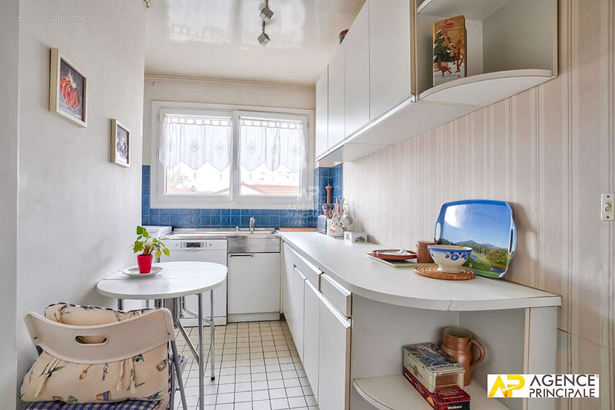 Appartement à MAISONS-LAFFITTE