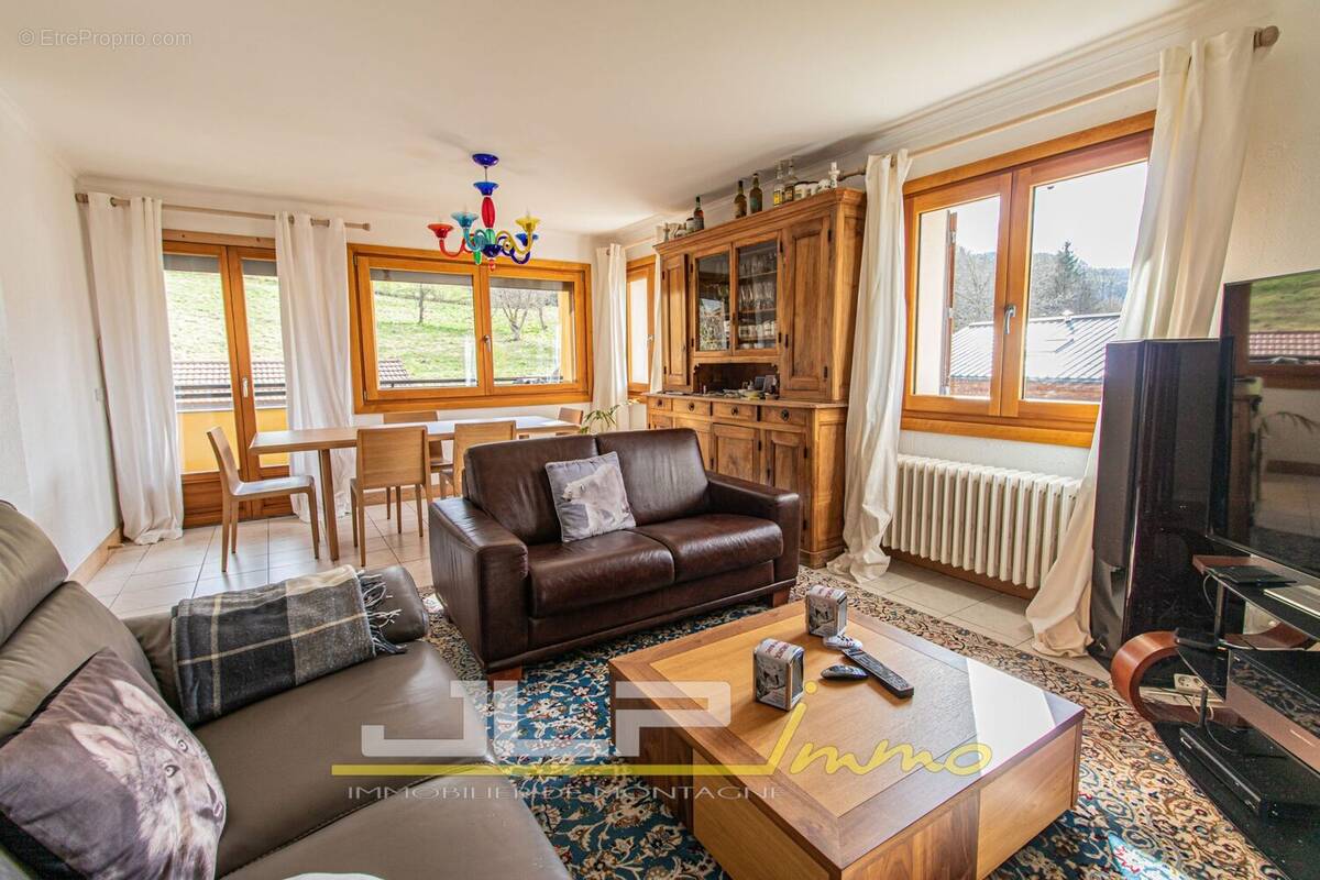 Appartement à SAINT-GERVAIS-LES-BAINS