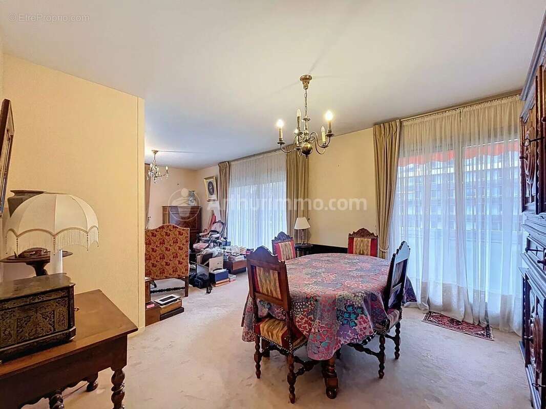 Appartement à CHAMALIERES