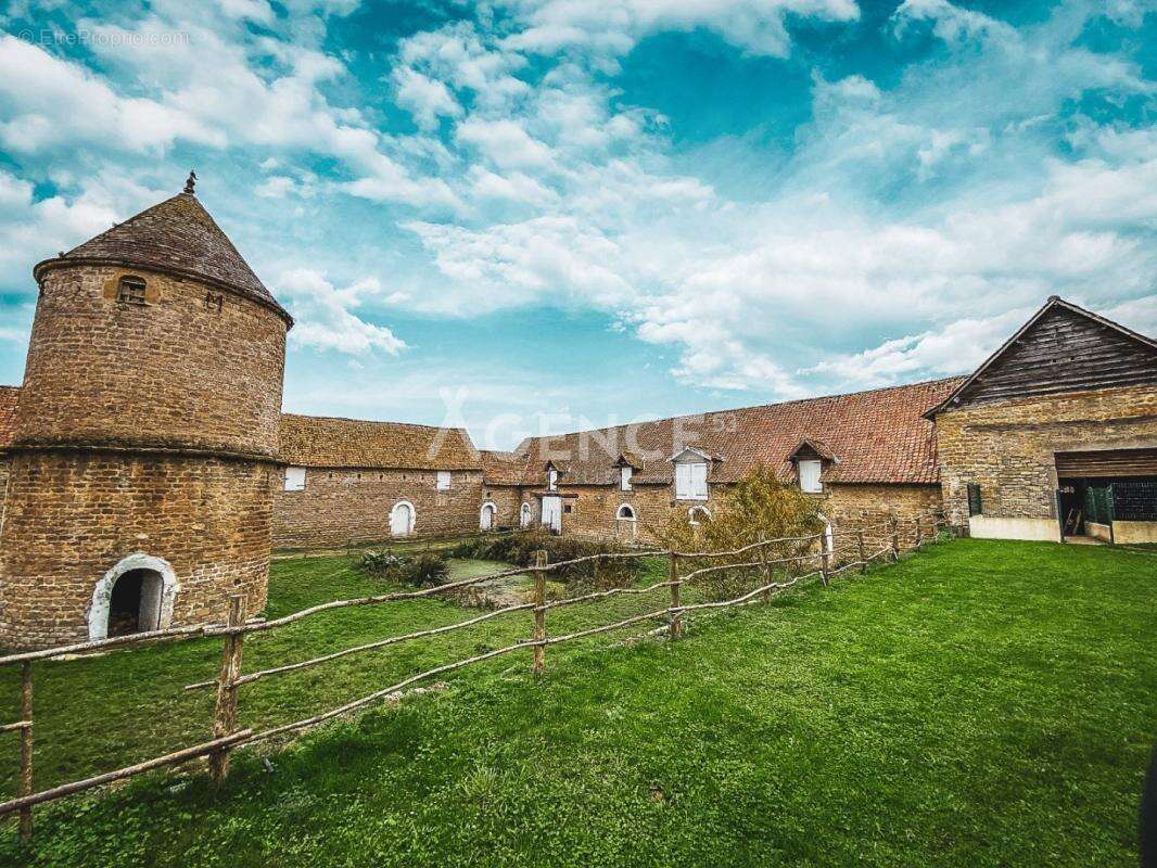 Maison à HESDIN-L&#039;ABBE