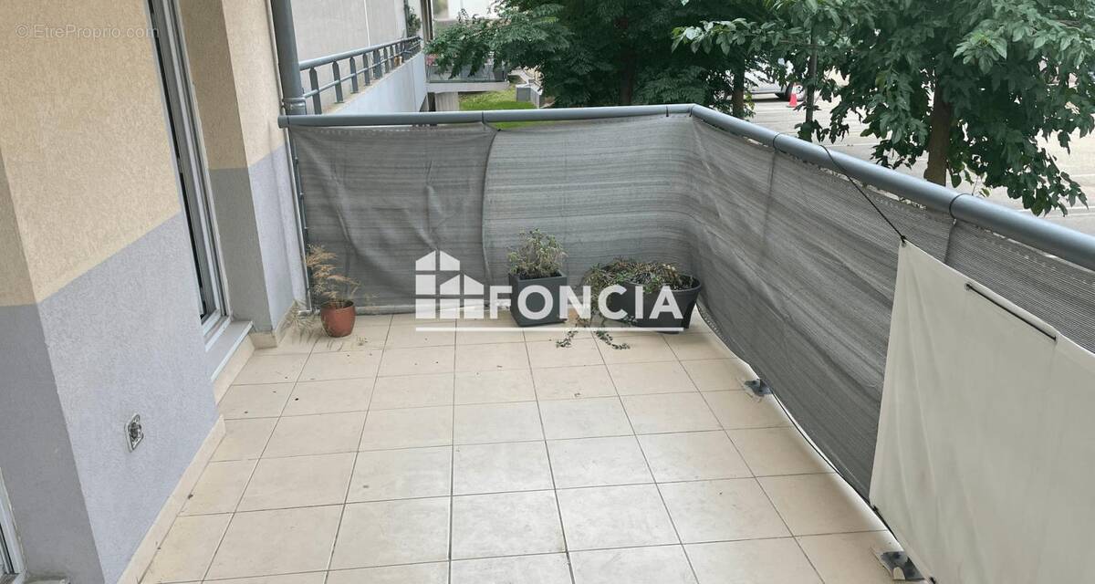 Appartement à NIMES