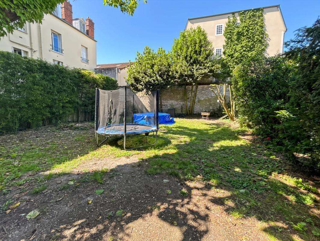 Appartement à CORBEIL-ESSONNES
