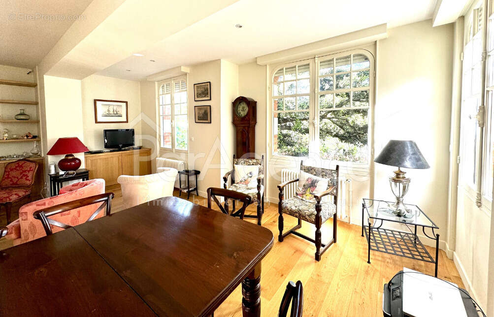 Maison à SAINT-PALAIS-SUR-MER