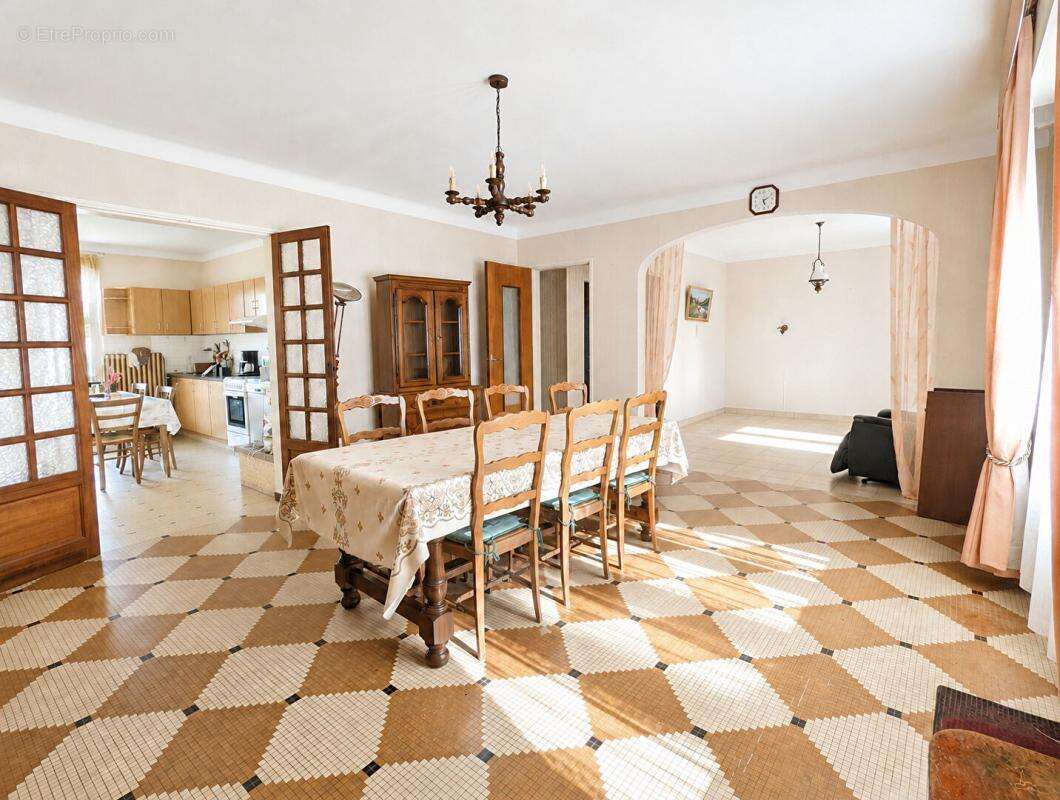 Maison à CAMPBON