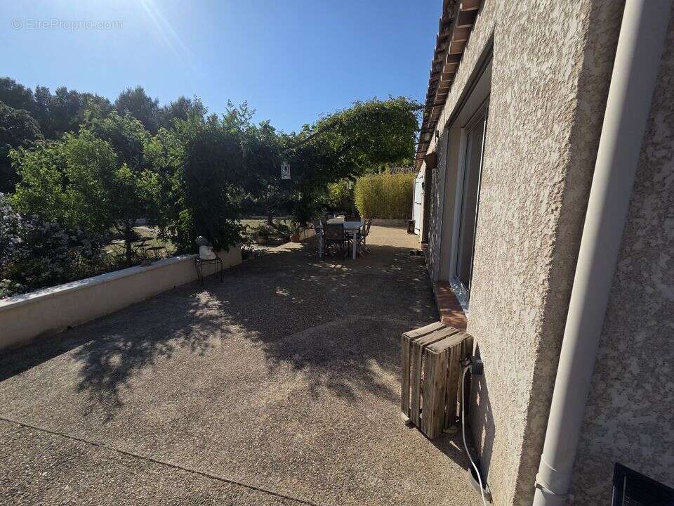 Maison à ROGNAC