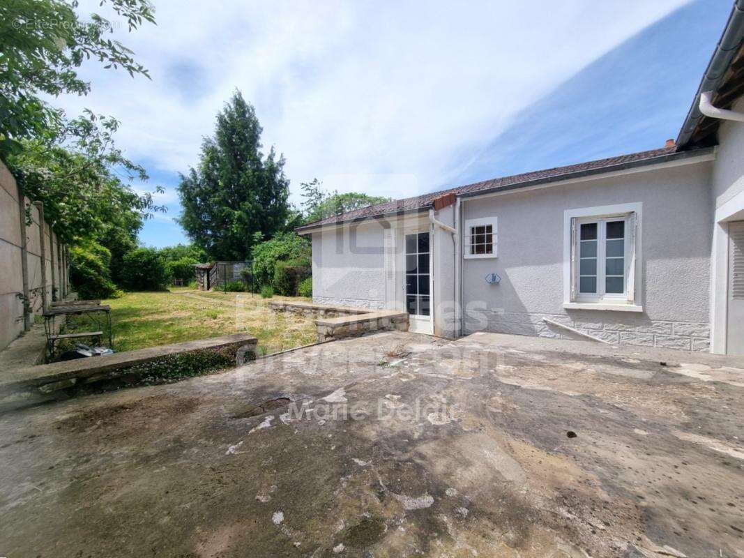 Maison à MESVES-SUR-LOIRE