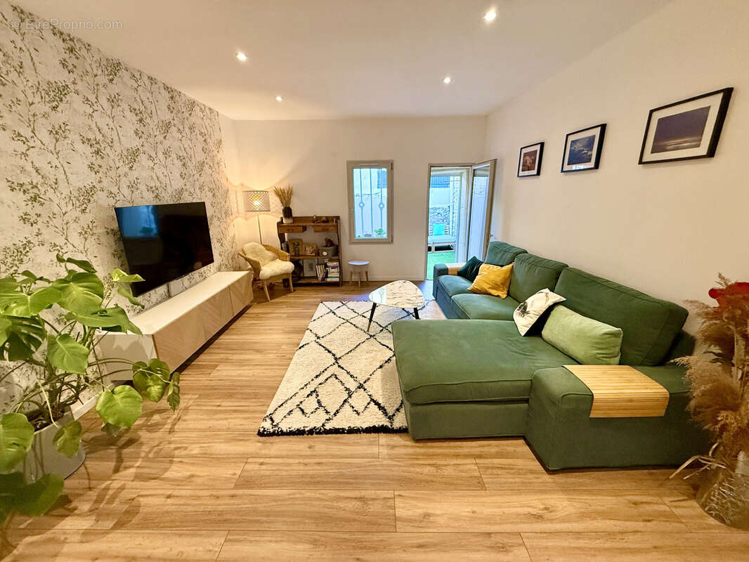 Maison à VILLENEUVE-LES-MAGUELONE